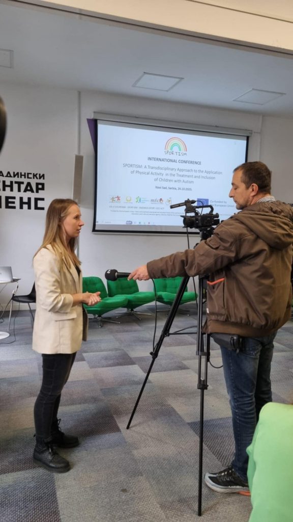 0c1ba7f0-d469-4e5b-8393-4b3c433b606a