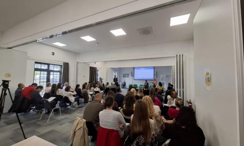 f1a9c115-cb96-4e77-84df-1de5c5e574bb