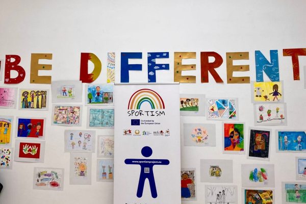Be-Different-Event_2-1536x1527